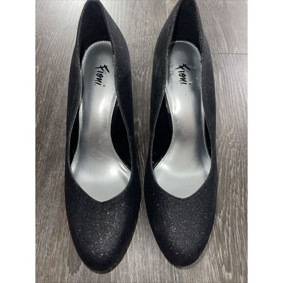 Fioni Night Womens Size 7‎ Platform Heels Sparkly Silver and Black Pumps S-96 - Picture 1 of 6